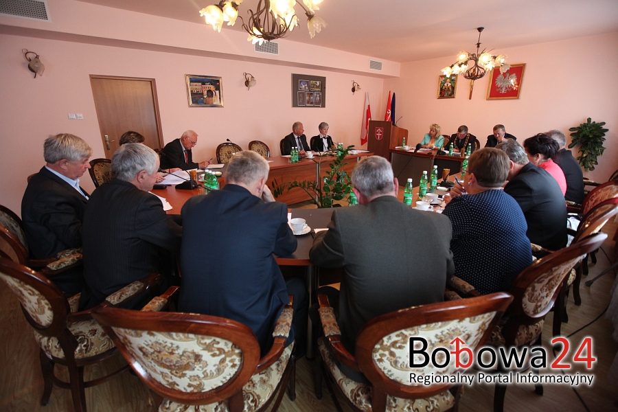 Radni debatowali nad obwodnicą. XLVI Sesja Rady Miejskiej w Bobowej