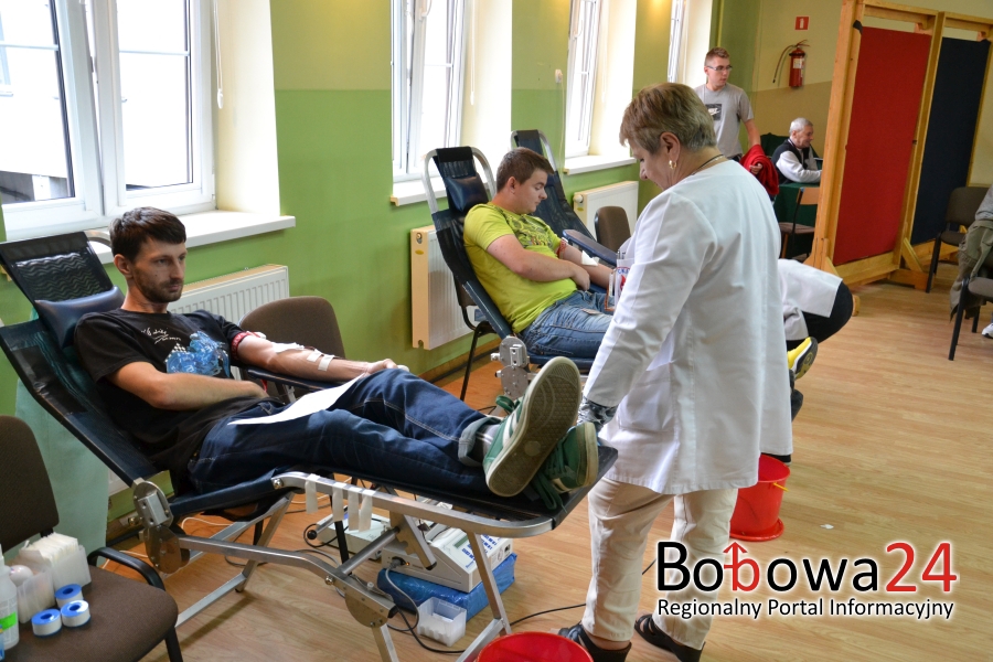 Mieszkańcy gminy Bobowa zebrali prawie 10,5 litra krwi (TV)