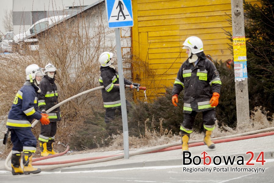 Bobowa: pożar domu na ulicy Węgierskiej (TV)