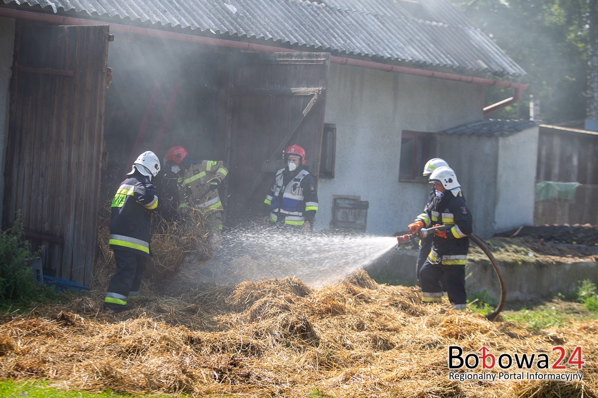 Pożar zabudowań gospodarczych w Bobowej przy ul. Piekarskiej